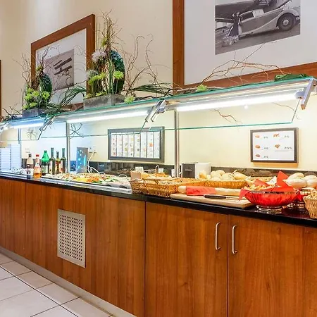 Leonardo Salzburg Airport ホテル ヴァルス