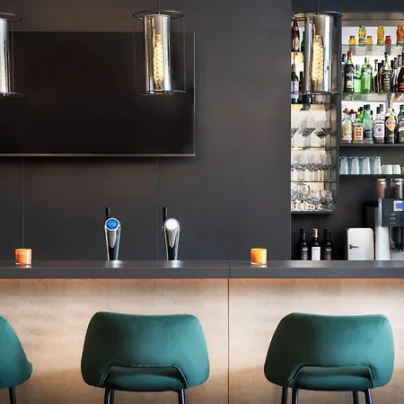 Leonardo Salzburg Airport 4*