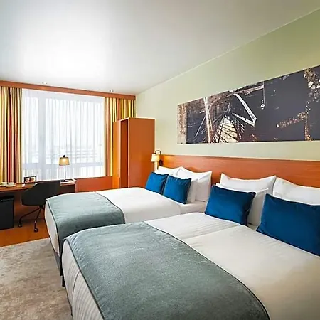Leonardo Salzburg Airport 4* Wals-Siezenheim